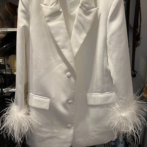 Line and Dot Christy Blazer - White with Feathers XS